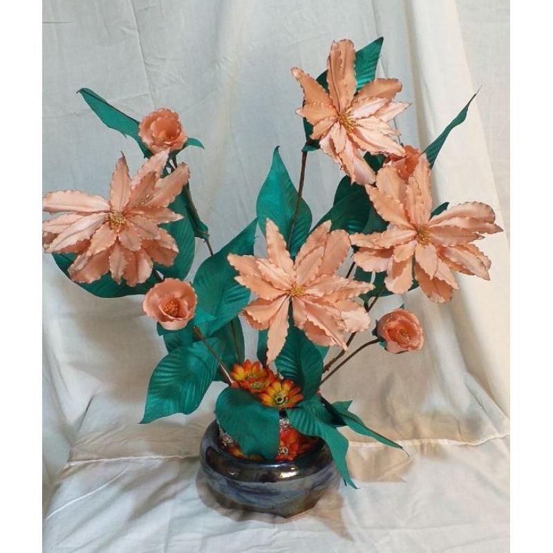 Ramo de Flores Artificiales, Modelo Flor: Epiphyllum Usado