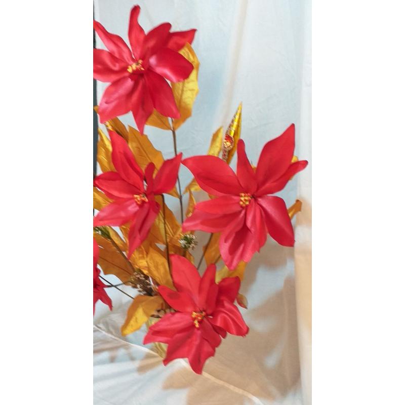 Ramo de Flores Artificiales, Modelo de la Flor: Poinsettia Usado
