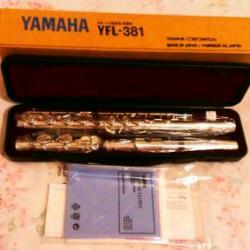 Flauta Transversa Yamaha YFL-381 NUEVA