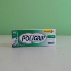 Crema adhesiva para dentaduras postizas Poligrip Strong Hold